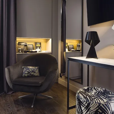 Hotel Le 10 Bis Parigi