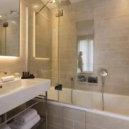 Hotel Le 10 Bis Parigi