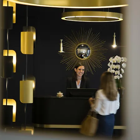 Le 10 Bis 4* Parigi