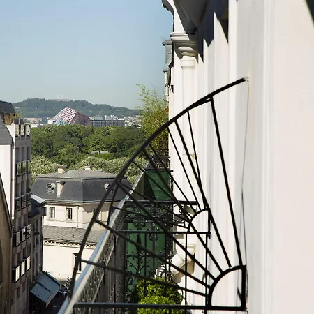 Le 10 Bis Parigi